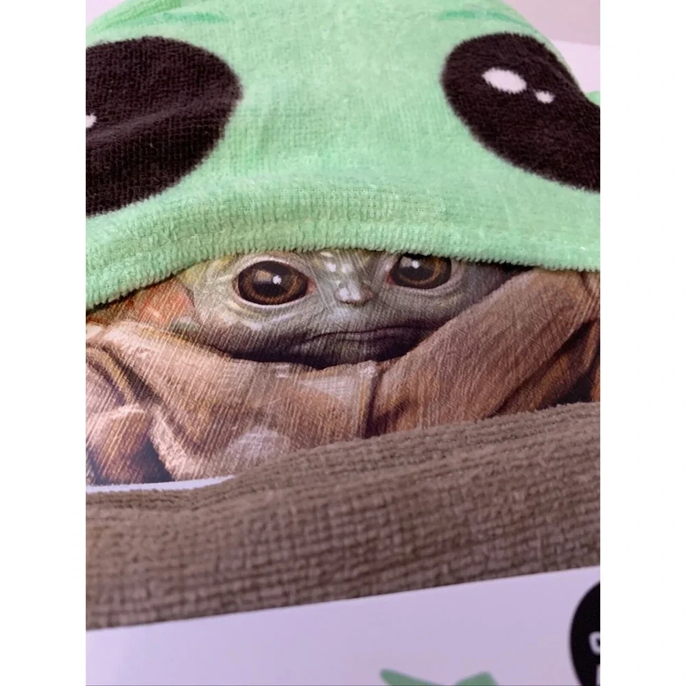 STAR WARS BABY YODA The Child HOODED BATH TOWEL with EARS, FUN GIFT!‎
